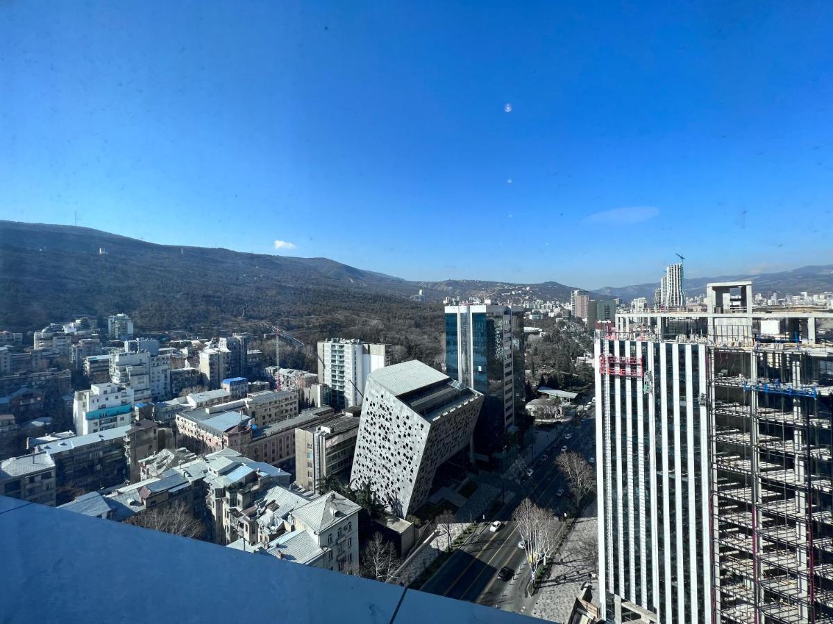 Apartment In Axis Towers, Tbilisi Business Center Exterior photo